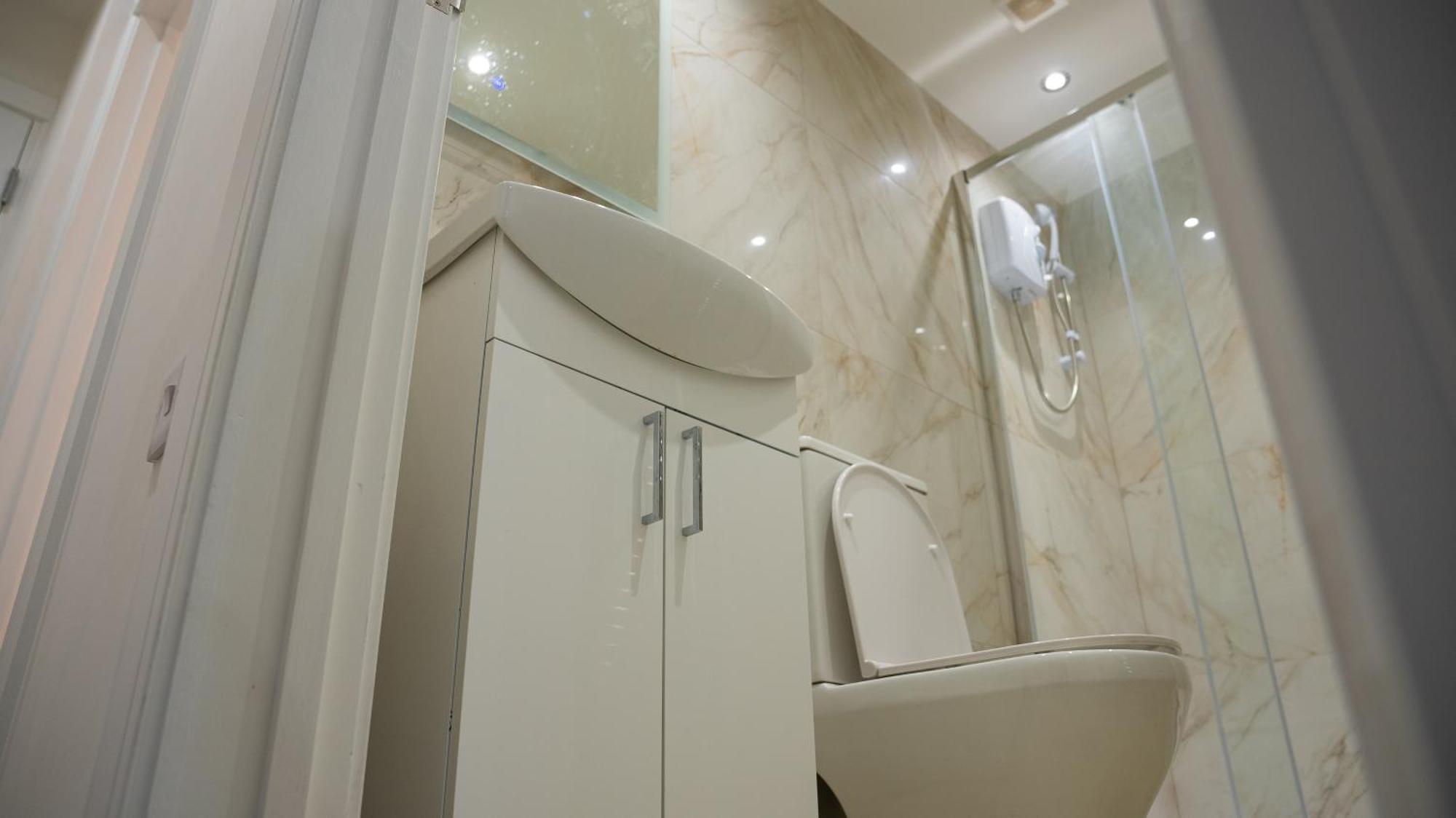 Luxury Two Bedroom Flat - Centre